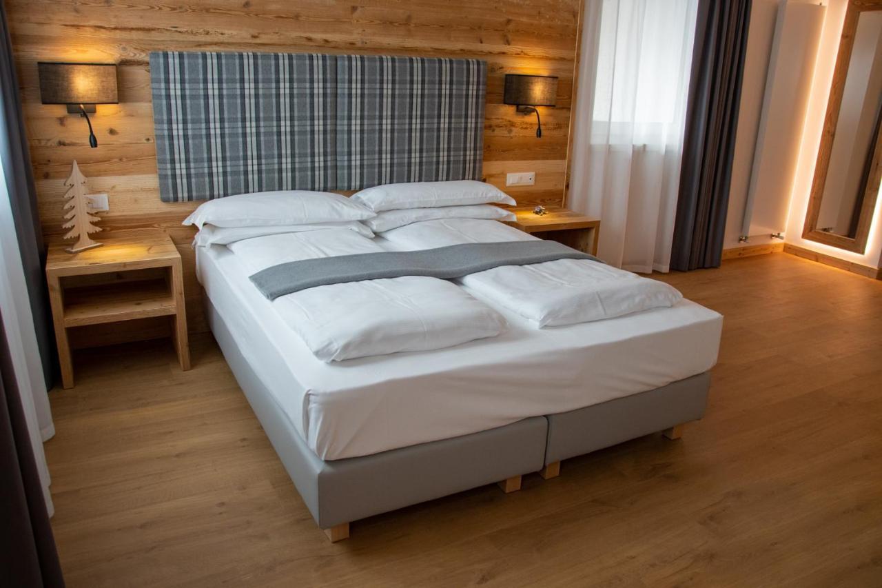 Hotel Due Spade Folgaria Extérieur photo
