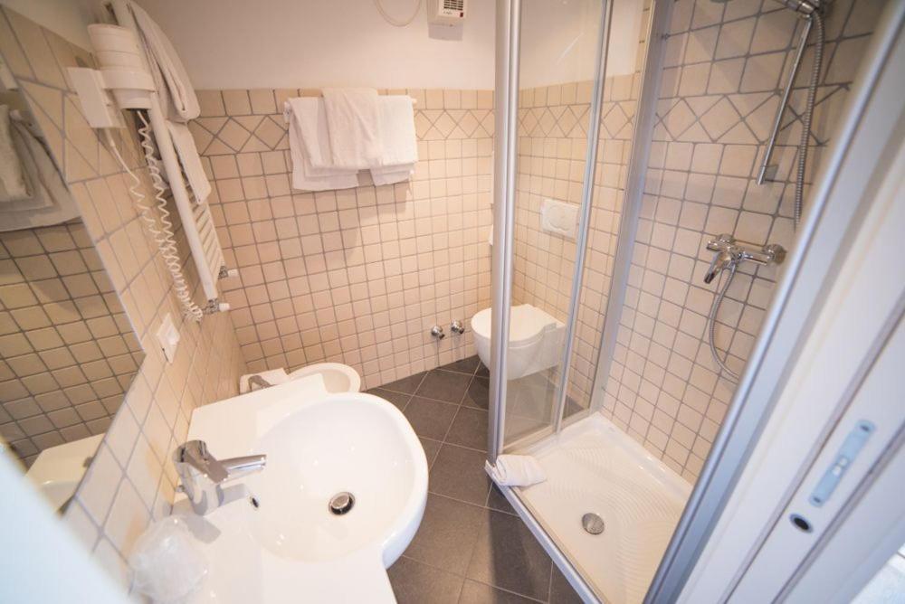 Hotel Due Spade Folgaria Extérieur photo