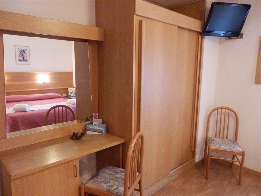Hotel Due Spade Folgaria Extérieur photo