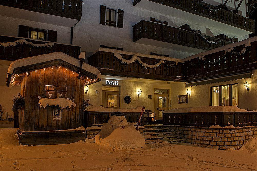 Hotel Due Spade Folgaria Extérieur photo